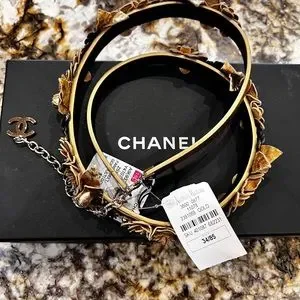 CHANEL | Accessories | Chanel Gold Flowers Leather Belt  display picture 3